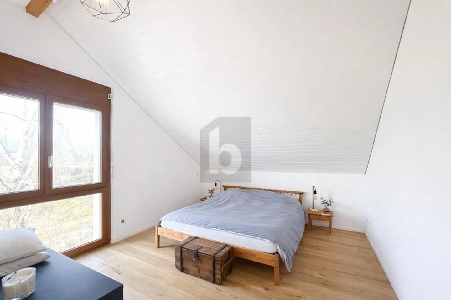 MAGNIFIKANT GERÄUMIG RENOVIERT MIT UNVERBAUTEM BLICK - Foto 5 von 6