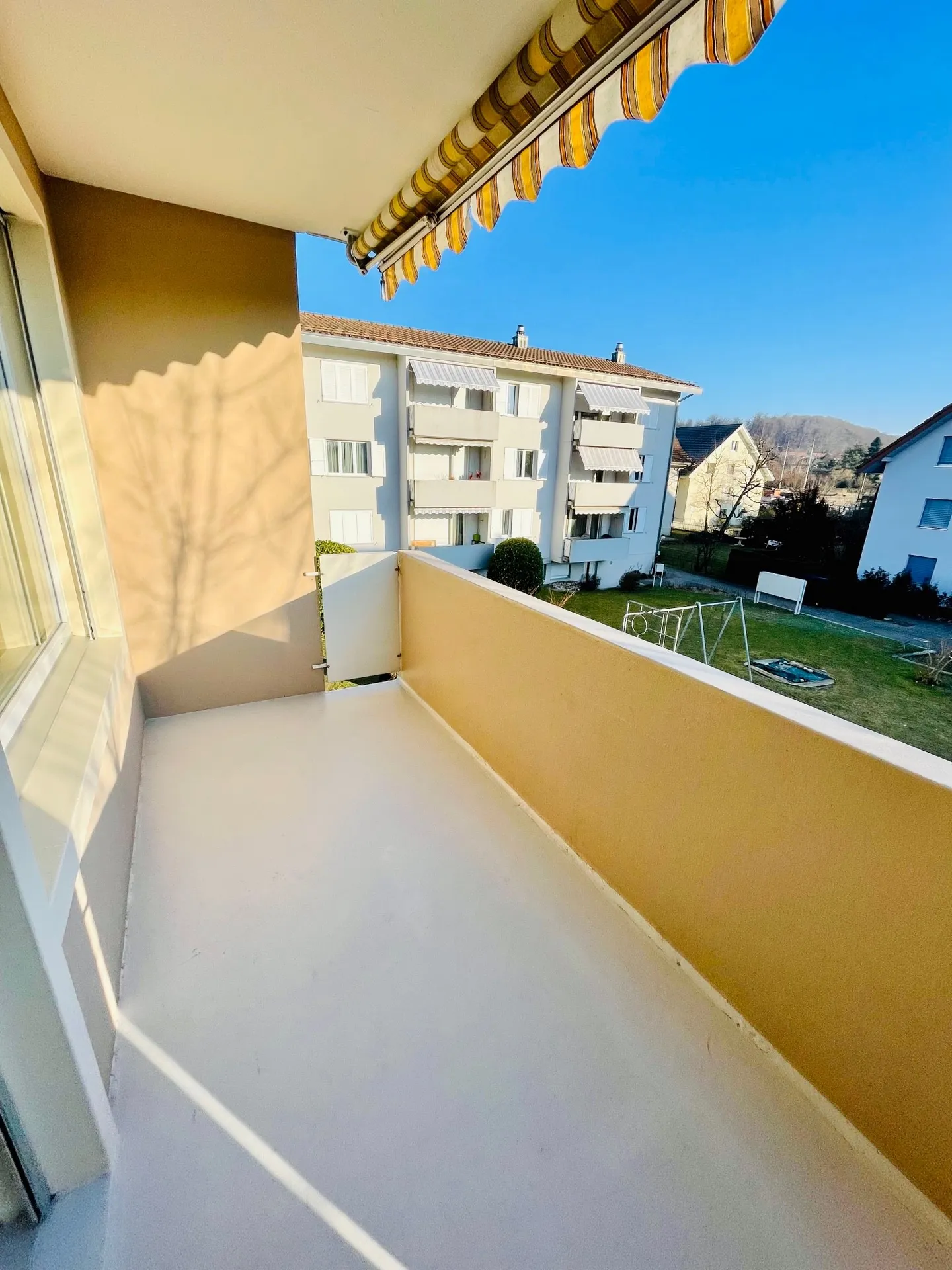 4.5 Room Apartment - Photo 3 of 8