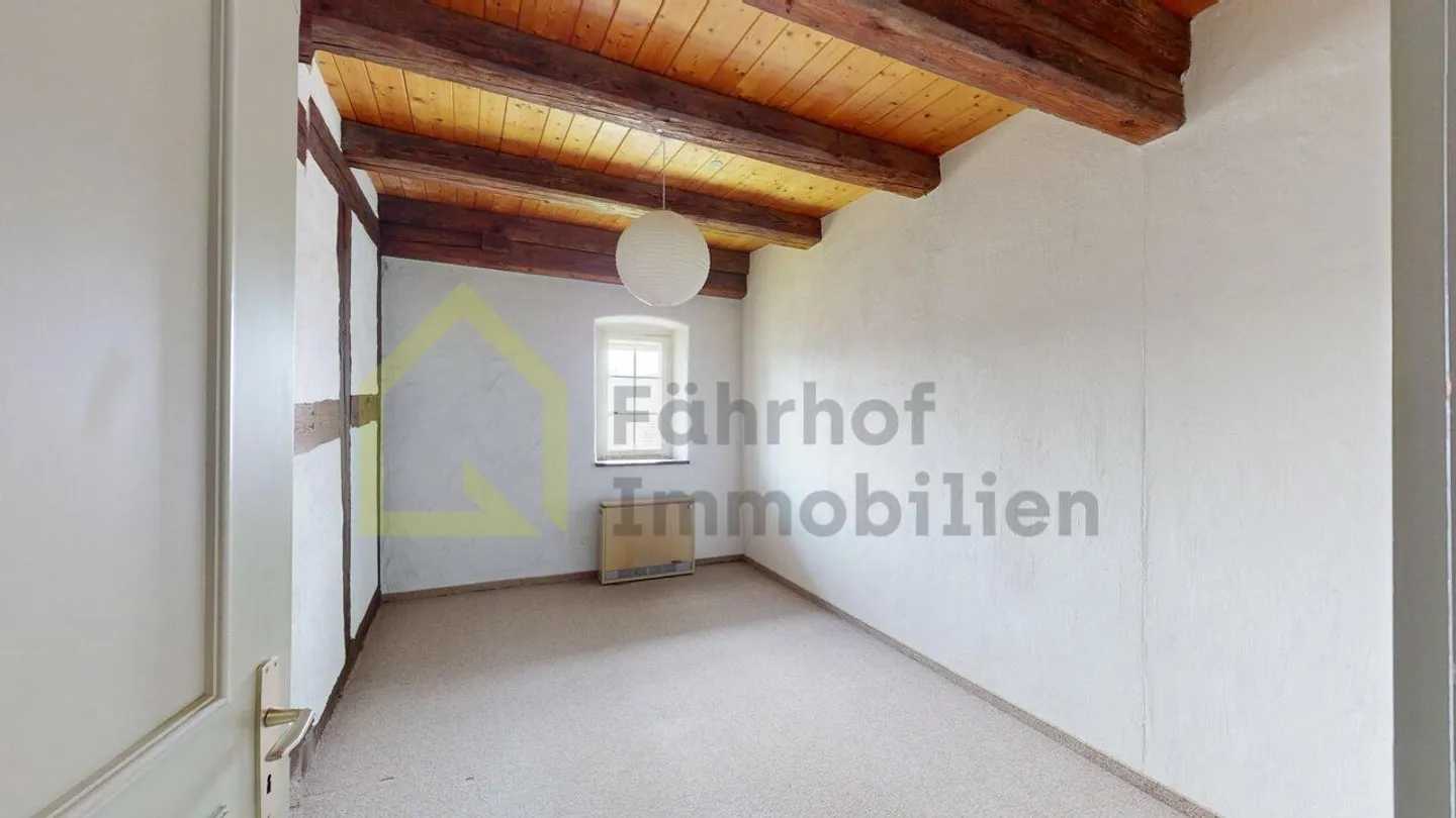 Large Maisonette Apartment with Castle Feeling - Photo 9 of 14