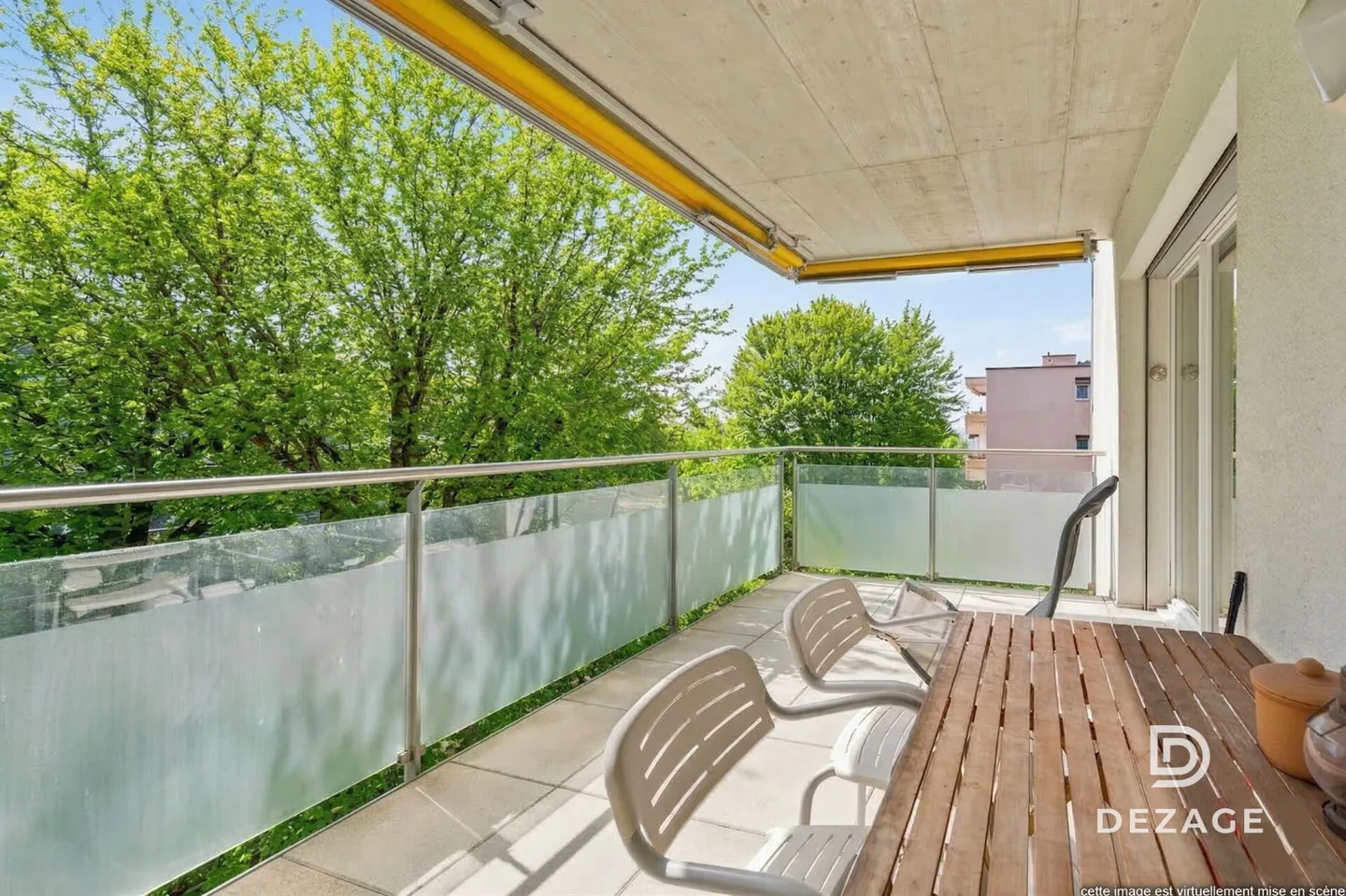 Beautiful 3.5-room apartment with large balcony in Lausanne - Photo 1 of 12