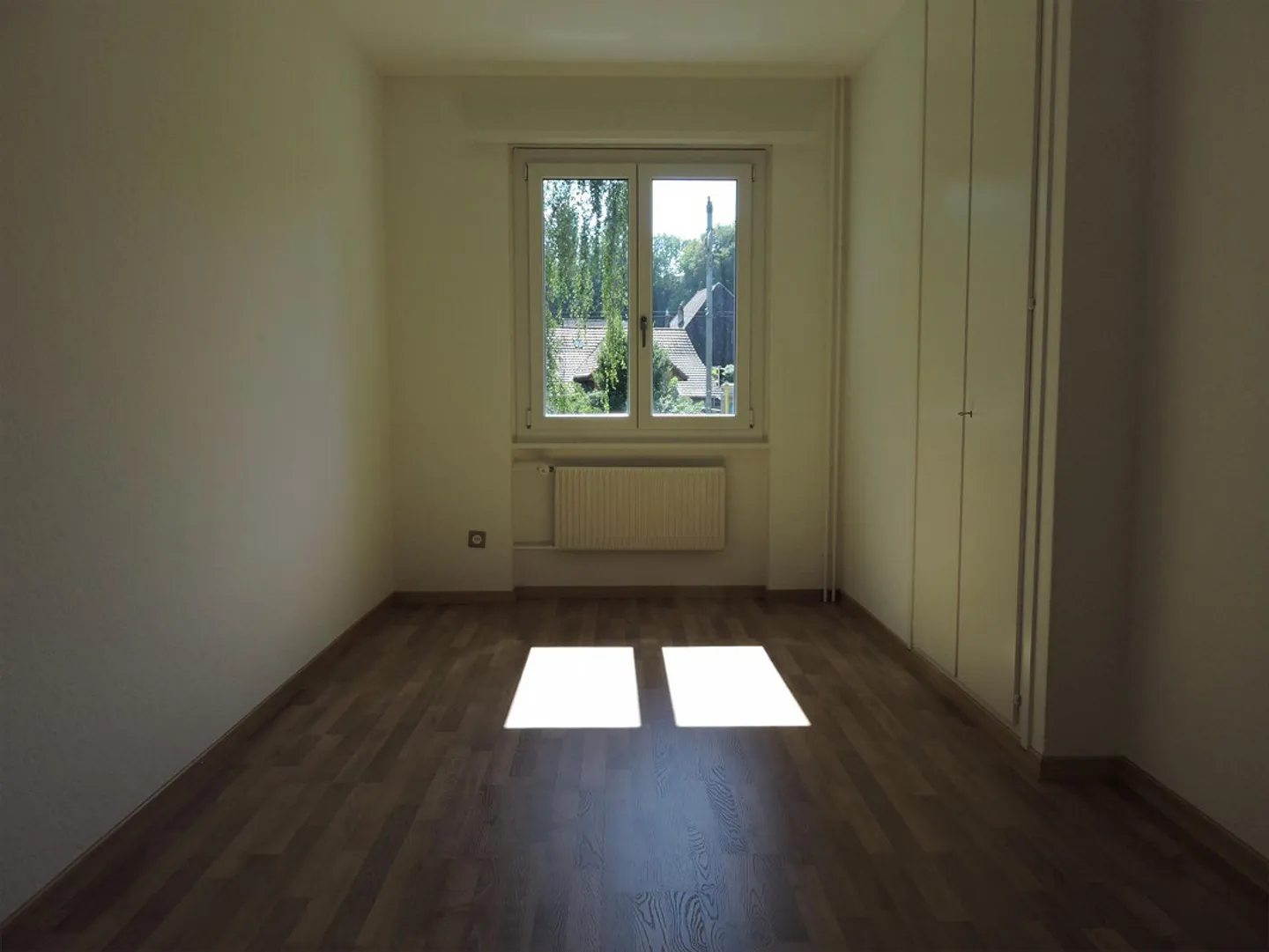 Your apartment in a central location! - Photo 4 of 7