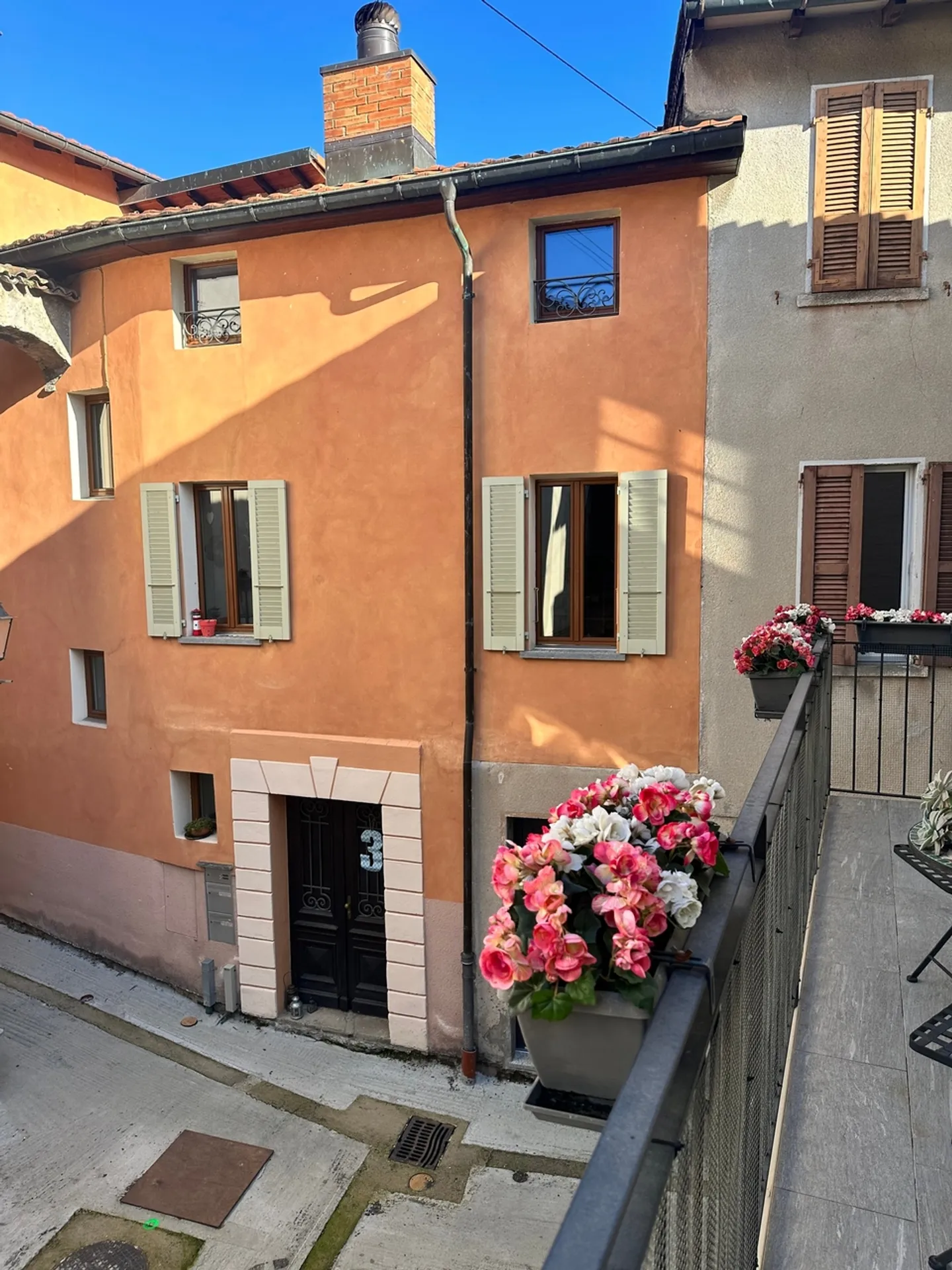 Affascinante casa indipendente a Melide - Foto 9 di 10