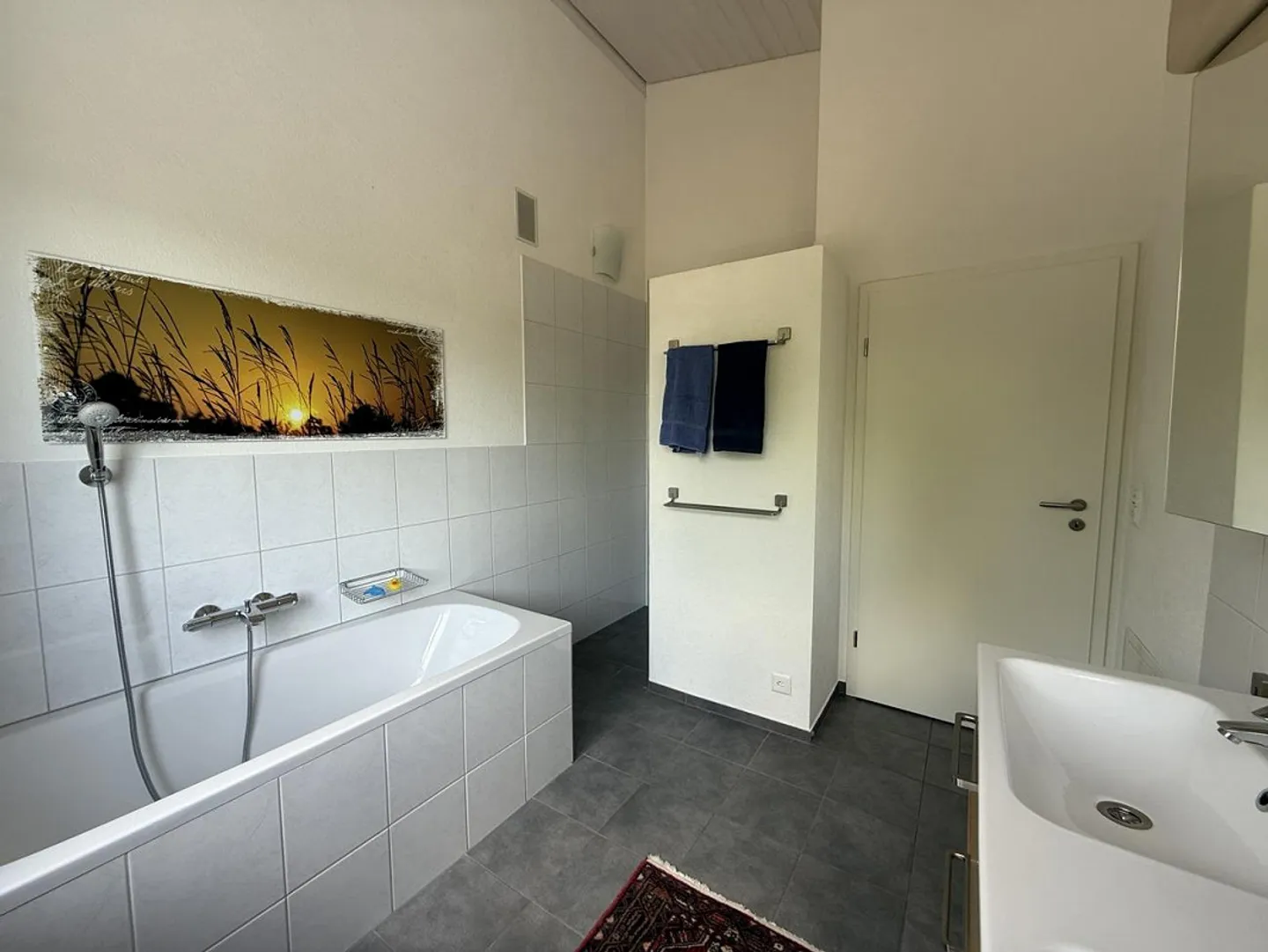 Geräumiges Einfamilienhaus in Beringen - Foto 7 von 26
