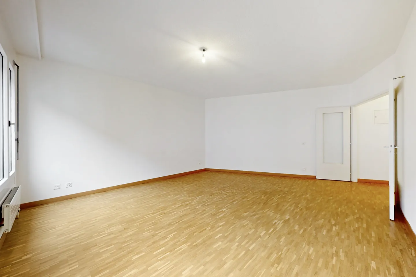 Beautiful apartment with a clear view - Photo 2 of 12