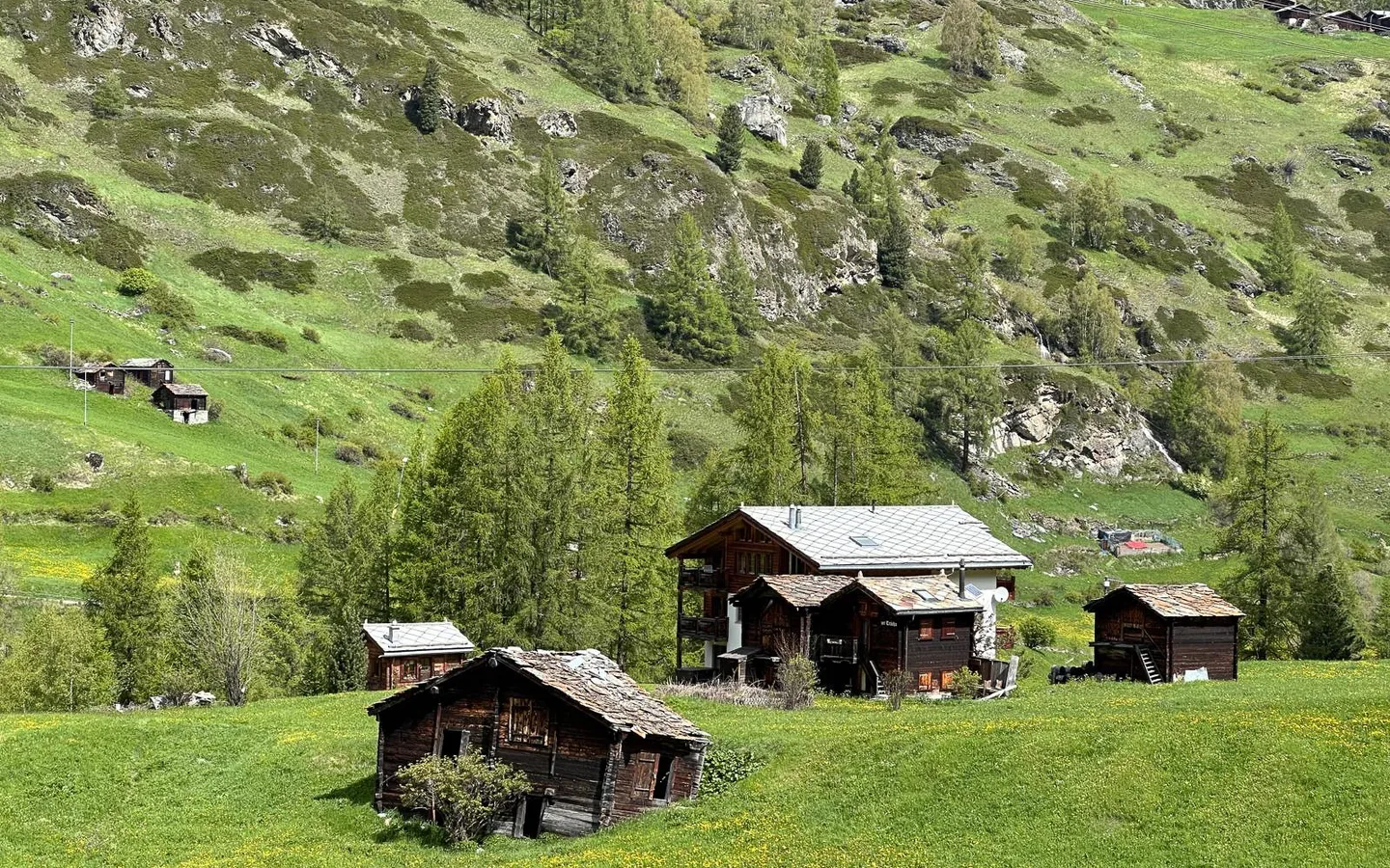 Ski-in et Ski-out / Appartement de 4,5 pièces dans un quartier résidentiel calme - Photo 11 sur 11
