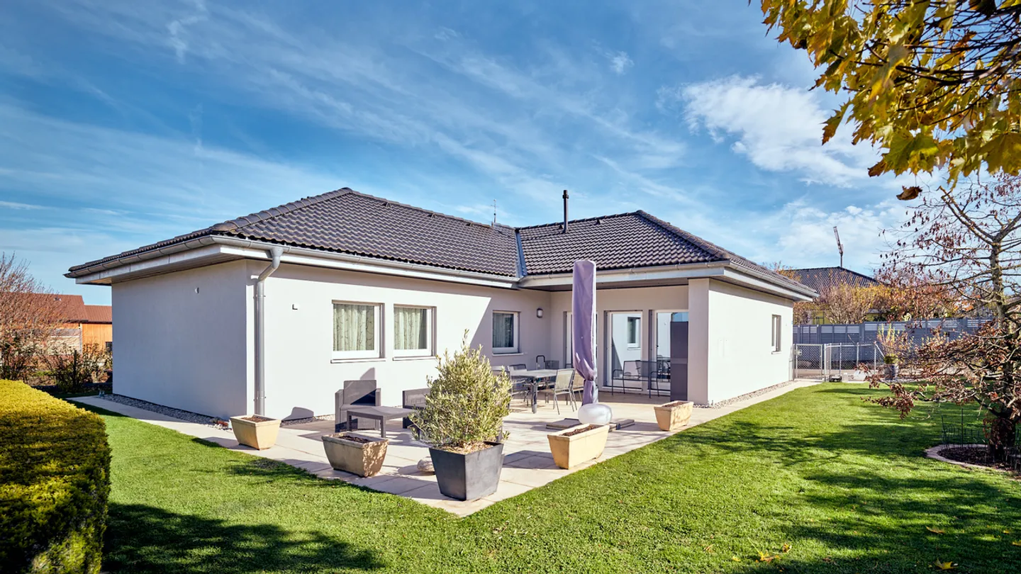 Villa 4.5 pièces de plain-pied  - Photo 1 sur 9