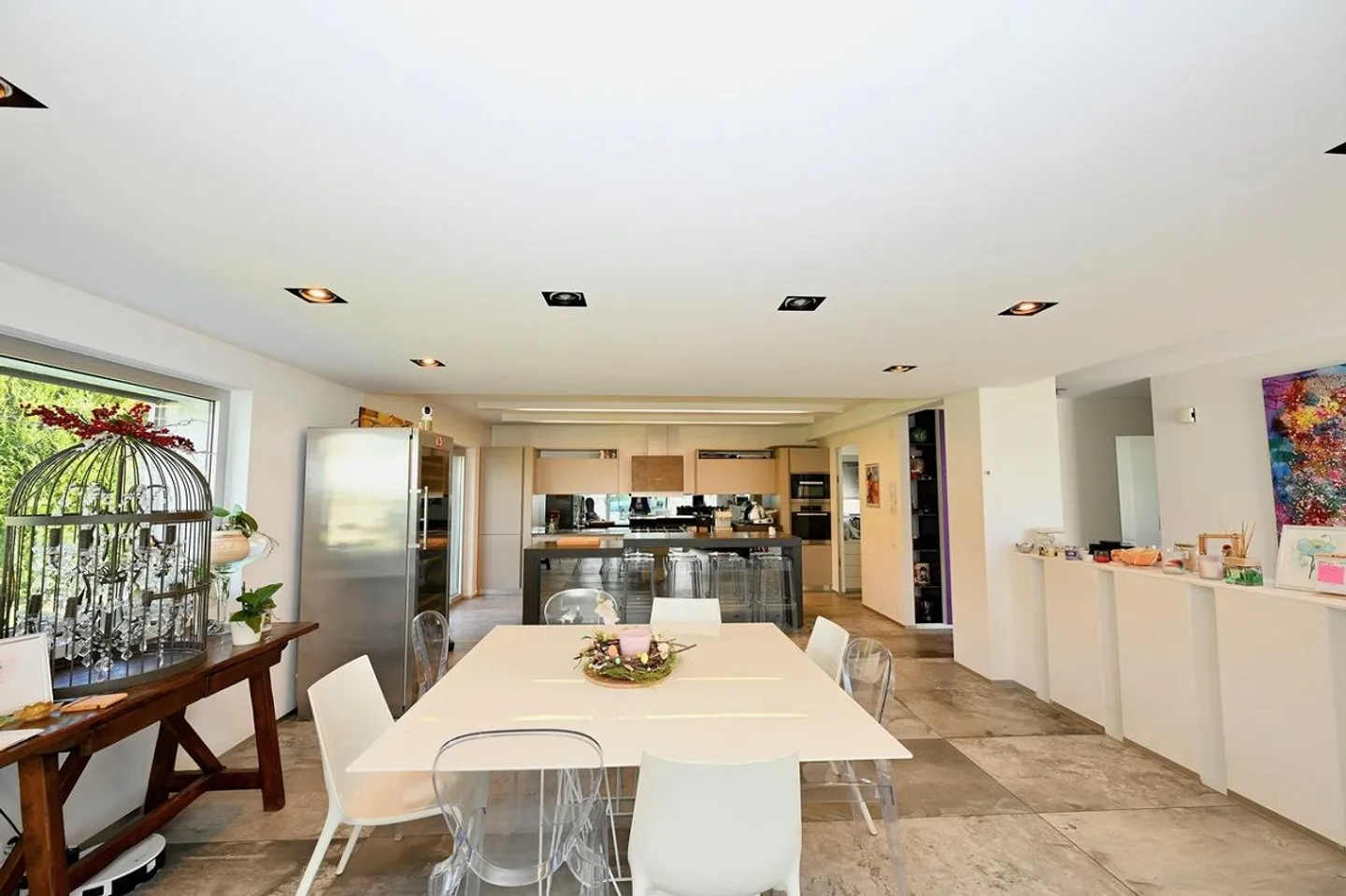 Prestigious Contemporary Villa with Garden, Pool and Private Vineyard - Photo 13 of 30