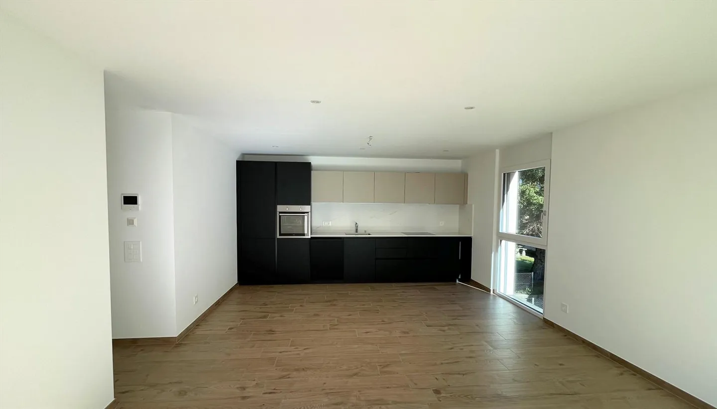 Nouvel appartement dans un quartier confortable et calme, à deux pas du centre - Photo 4 sur 15