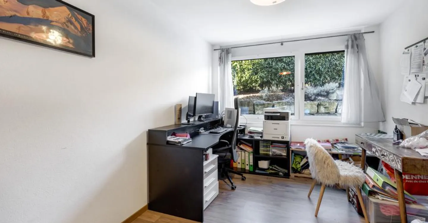 Superbe 5.5 pièces – Vue exceptionnelle et jardin privatif de 420m2 - Photo 7 sur 9