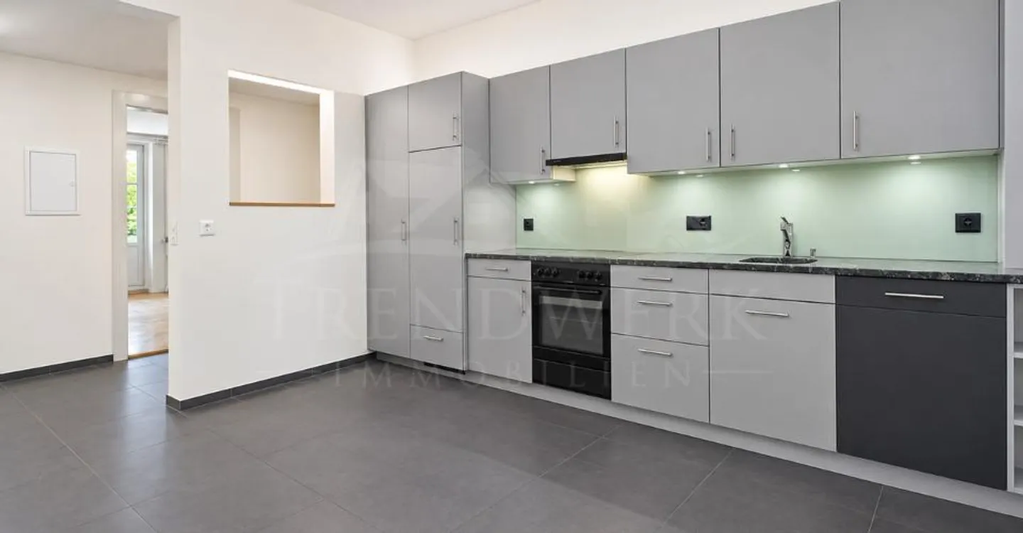 Appartement de jardin de 3 pièces fraîchement rénové à louer à Berne - Photo 2 sur 12