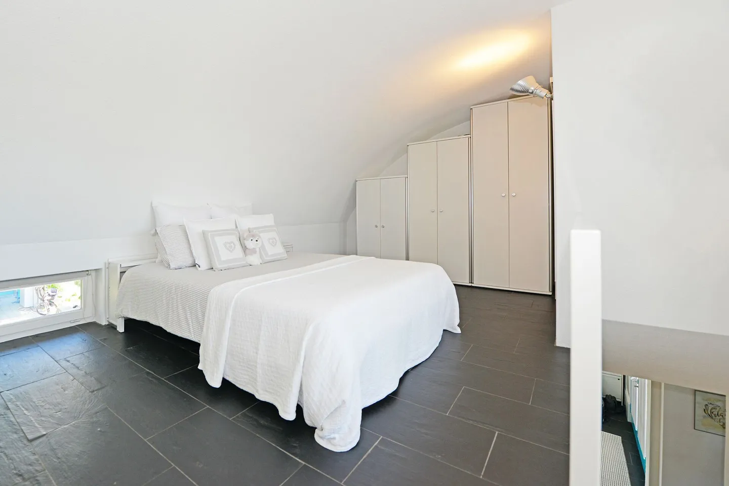 Charming Duplex with Alpine Views - Photo 10 of 22