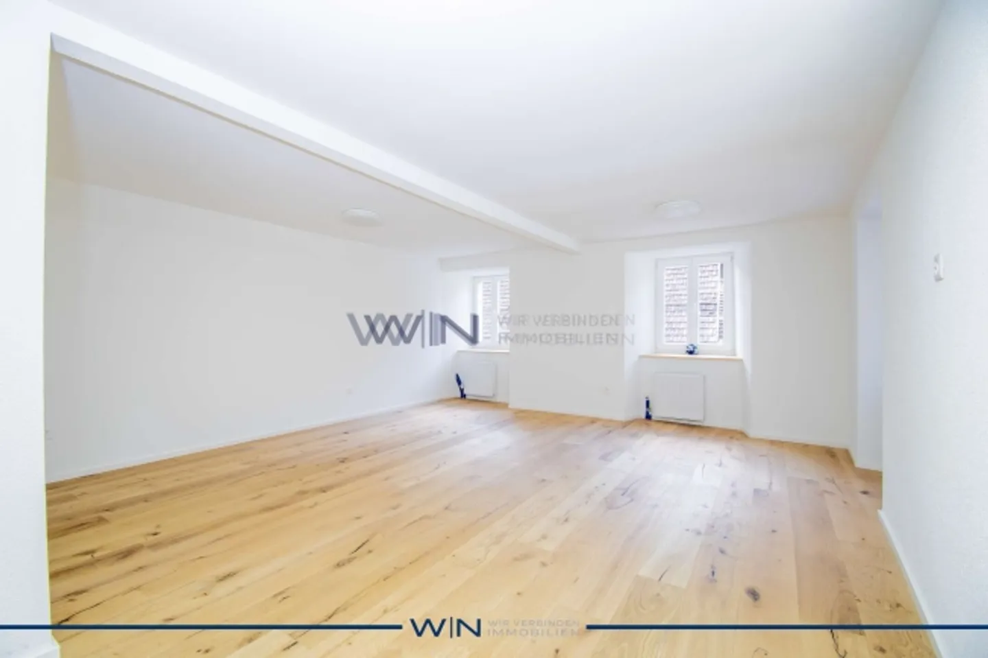 Plenty of Space for Family and Everyday Life - Photo 3 of 10