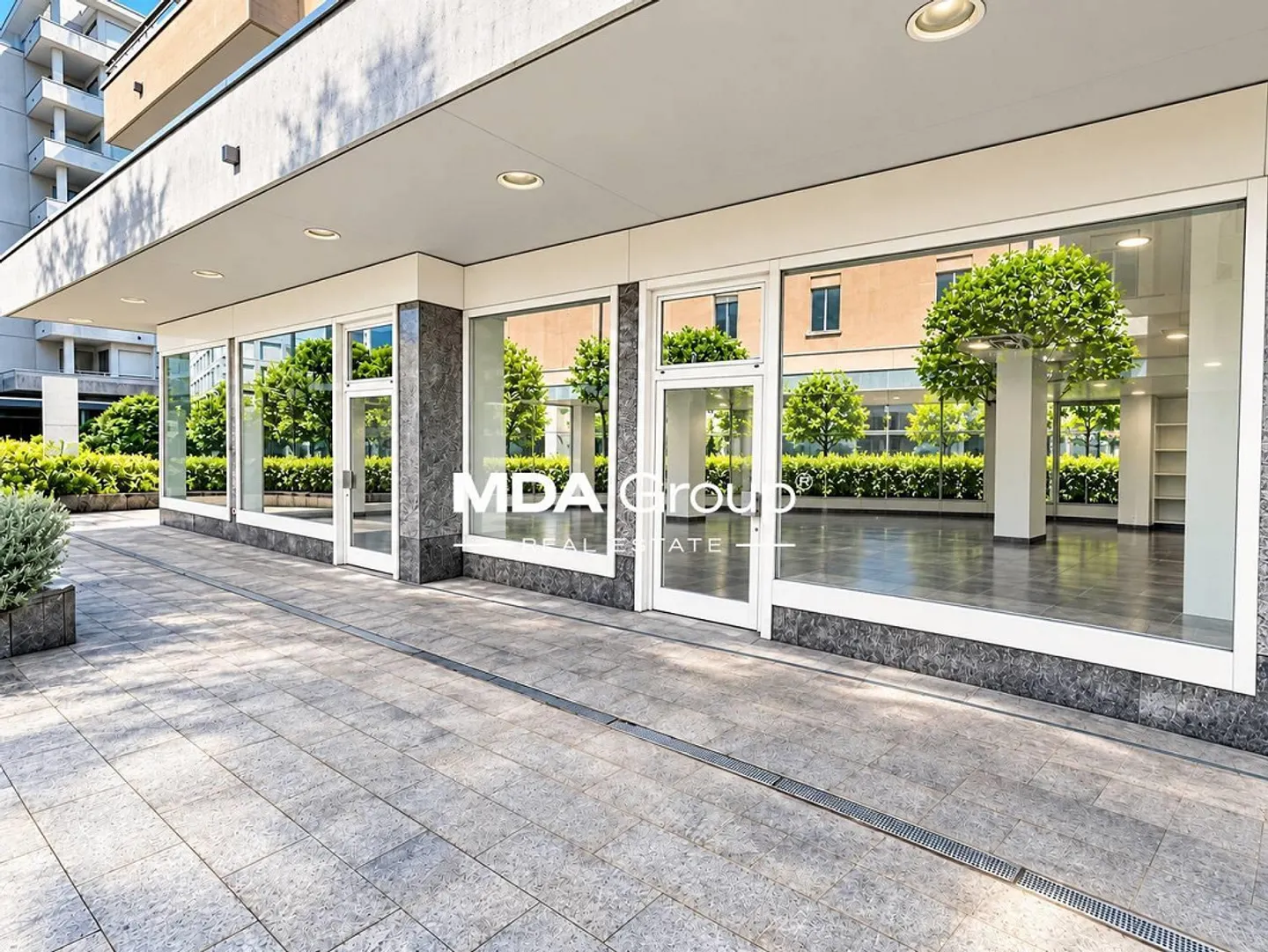 Handel - Lugano - Foto 4 von 13