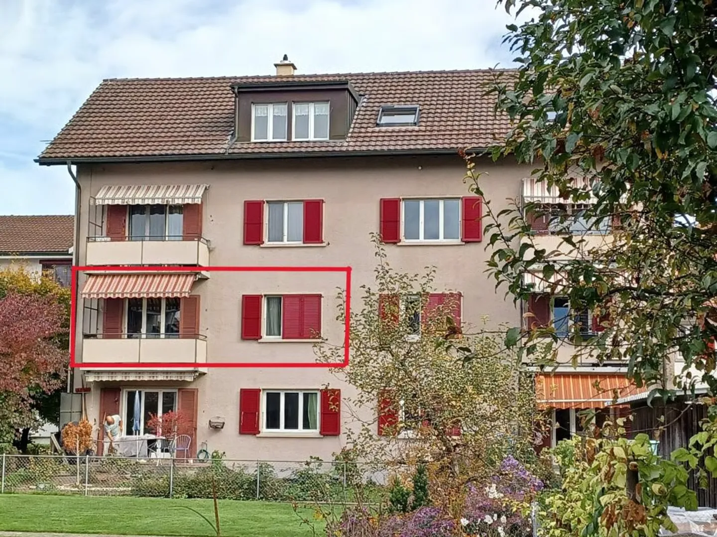 Appartamento accogliente con 3 stanze in periferia - Foto 1 di 8