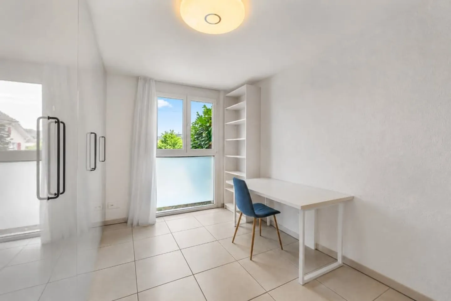 Appartement lumineux de 4.5 pièces avec jardin à Léchelles - Photo 6 of 13