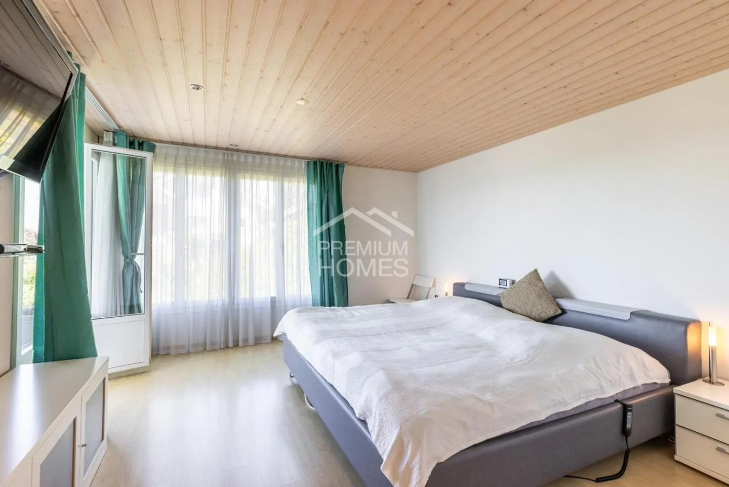 Villa unique avec vue sur le lac de Sempach et les Alpes centrales suisses - Photo 7 sur 13