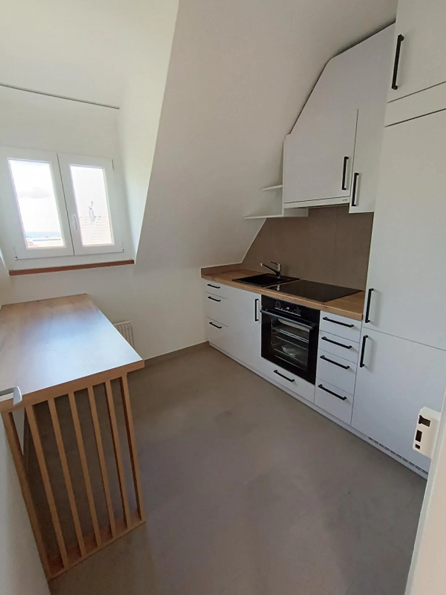 Renovierte 3 Zimmer Dachwohnung an ruhiger Lage - Foto 2 von 11