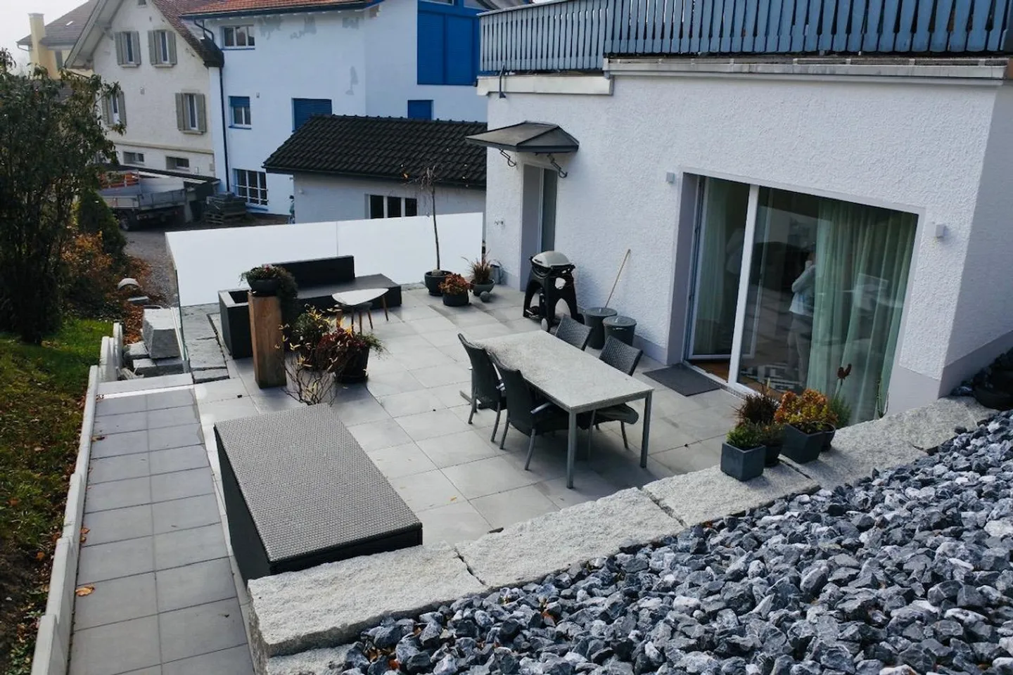 New, Quiet Apartment with Large Terrace in Owner Standard - Photo 2 of 14