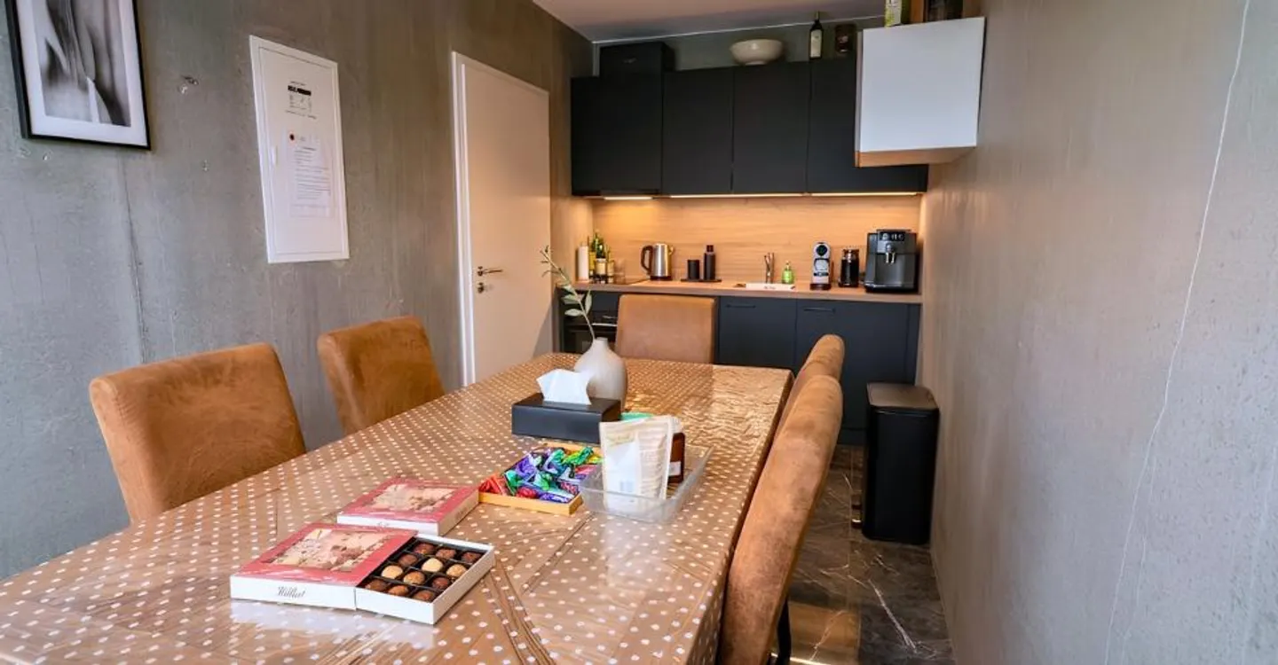 Bureaux modernes à louer - Photo 5 sur 6