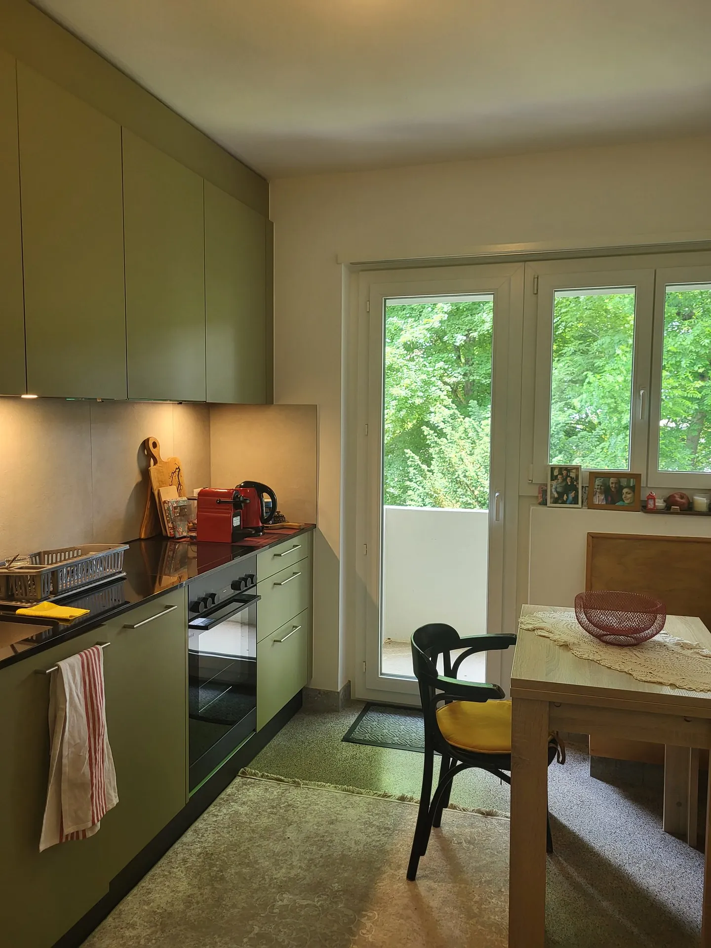 Bright 3-room apartment with balcony on General-Dufour-Strasse in Biel - Photo 1 of 3