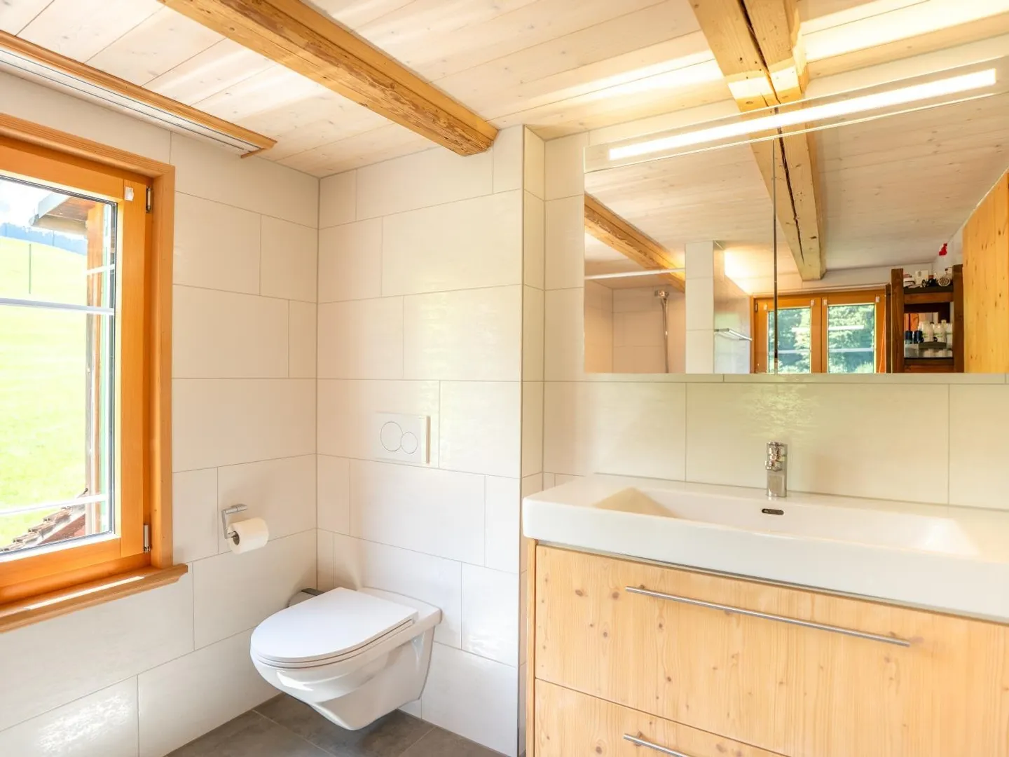 Casa residenziale affascinante nel verde - Foto 8 di 11