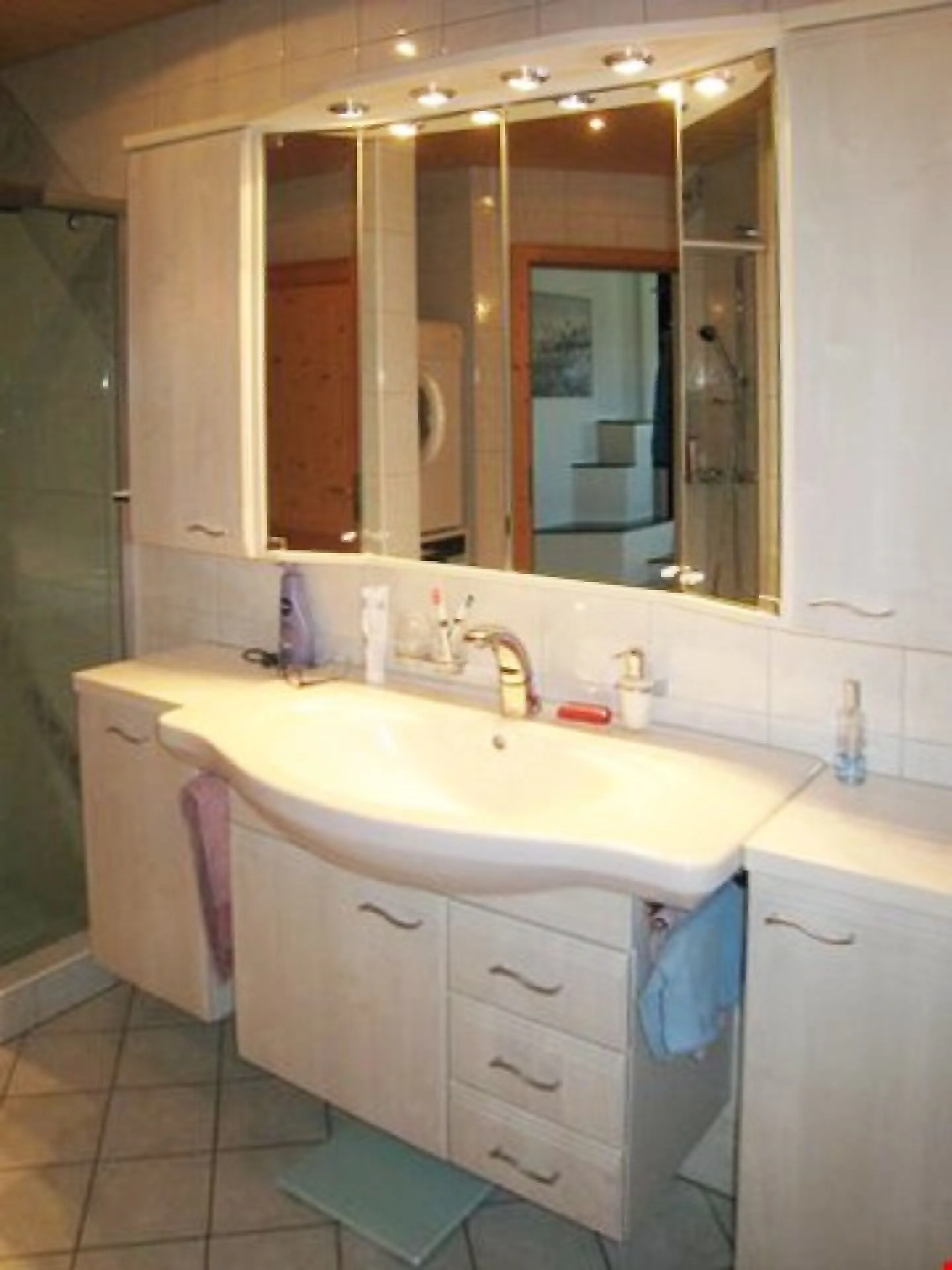 Bellissimo, accogliente e molto attraente appartamento mansardato - Foto 5 di 13