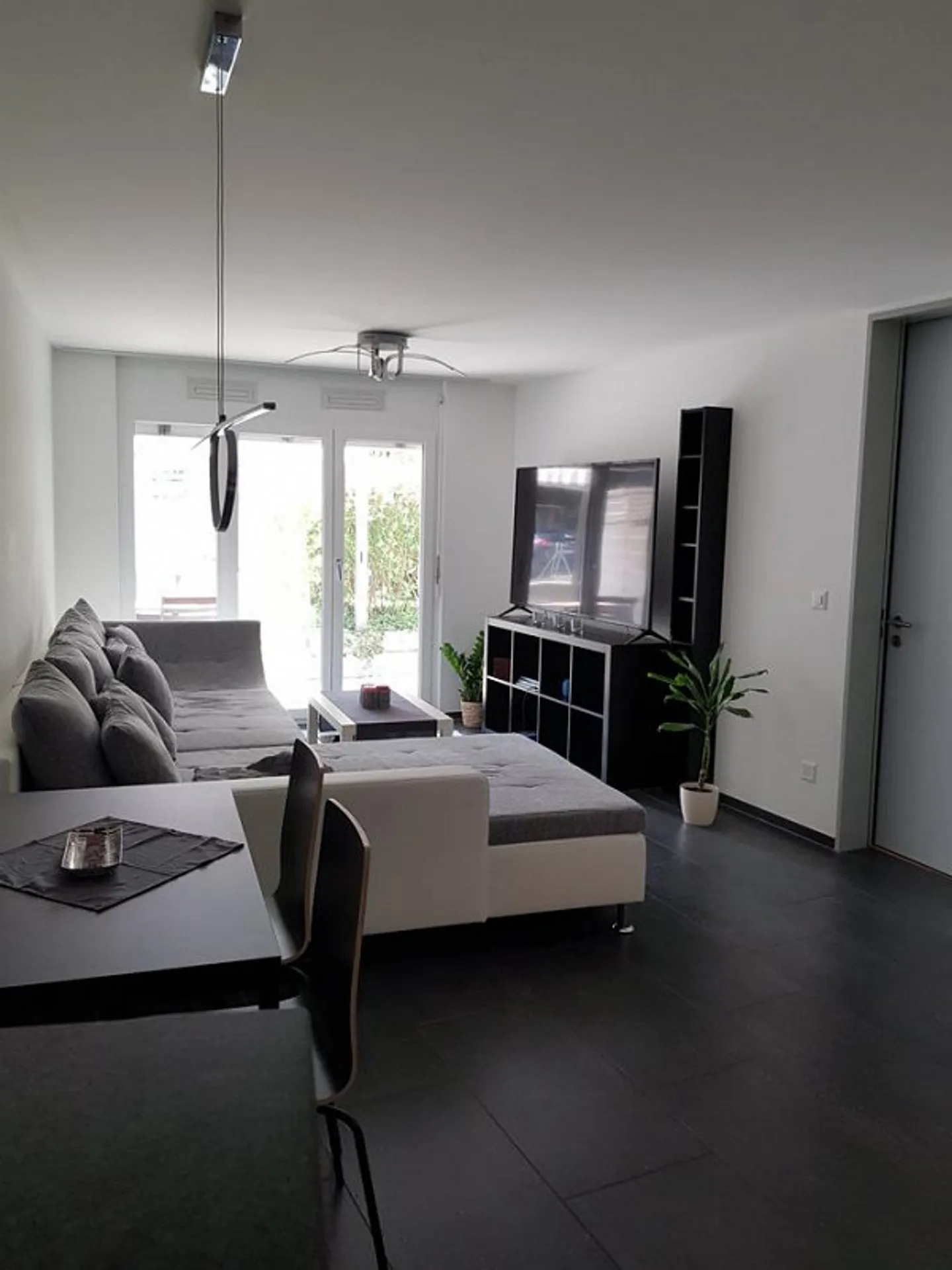 Appartamento 3.5 locali con area salotto - Foto 1 di 10