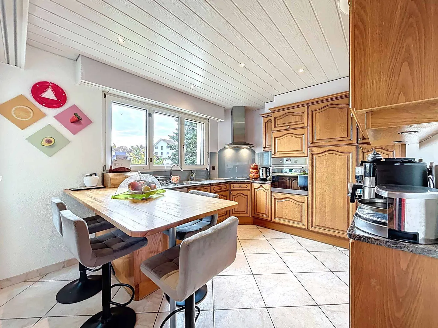 Charmante villa de 4.5 pièces, aménagée en 5.5 avec chambre supplémentaire - Photo 3 sur 13