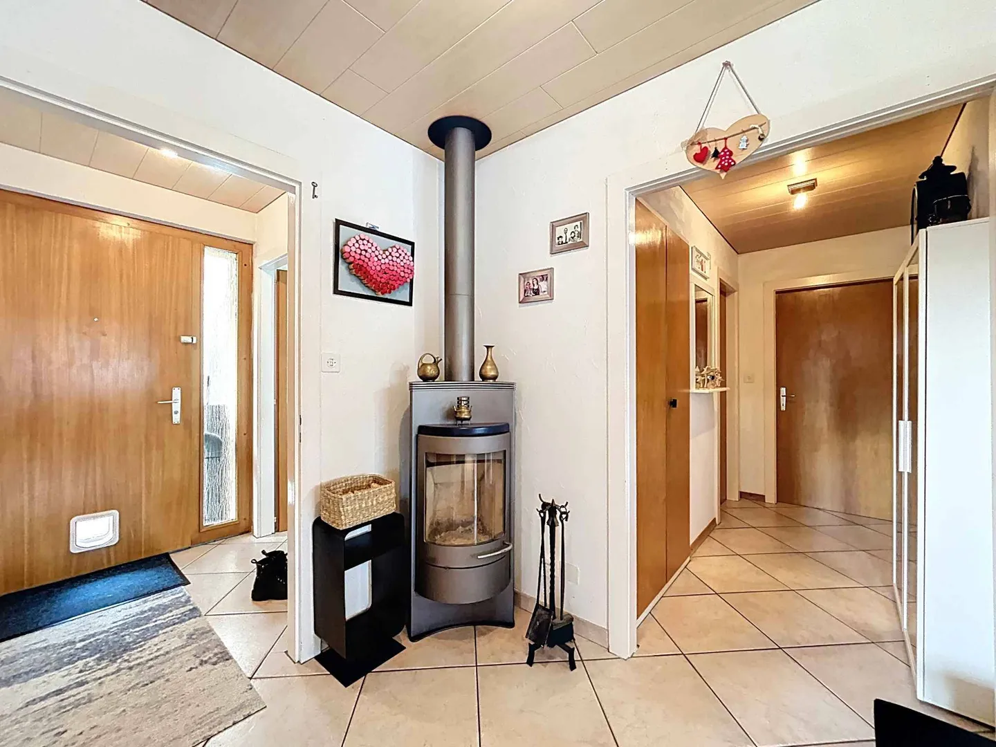 Charmante villa de 4.5 pièces, aménagée en 5.5 avec chambre supplémentaire - Photo 5 sur 13