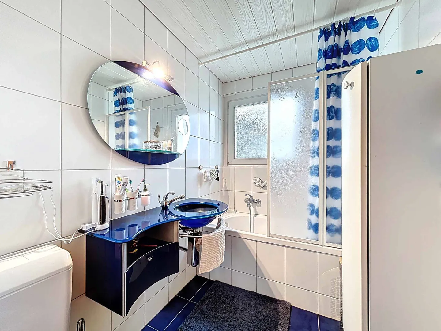 Charmante villa de 4.5 pièces, aménagée en 5.5 avec chambre supplémentaire - Photo 8 sur 13