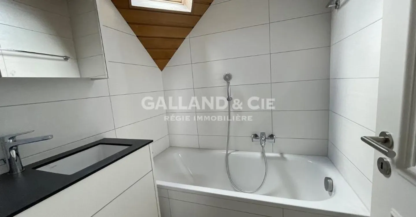 Appartement Duplex avec Terrasse - Photo 7 sur 10