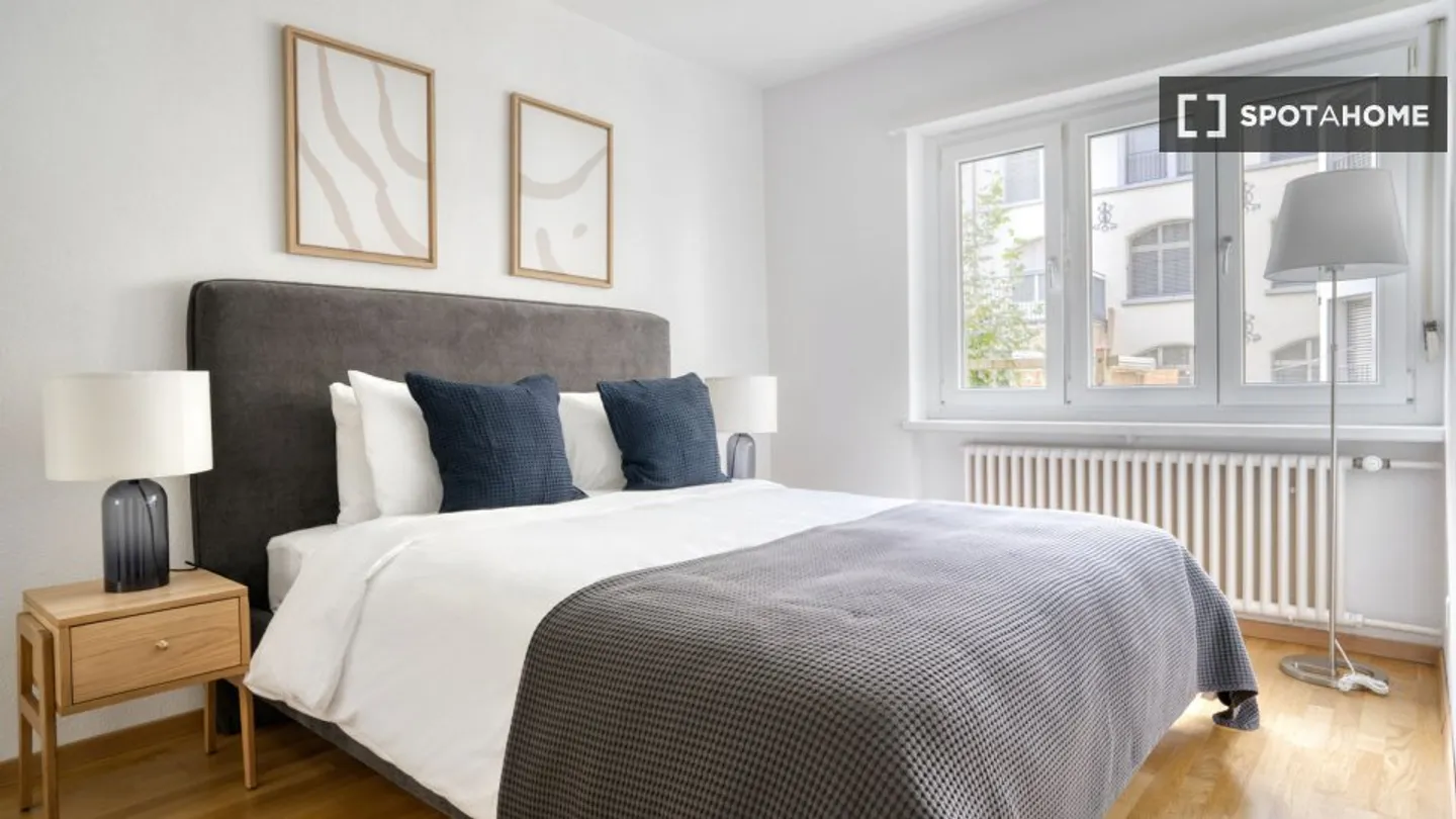 Discover, visit, and rent your new home online with complete confidence. - Photo 12 of 16