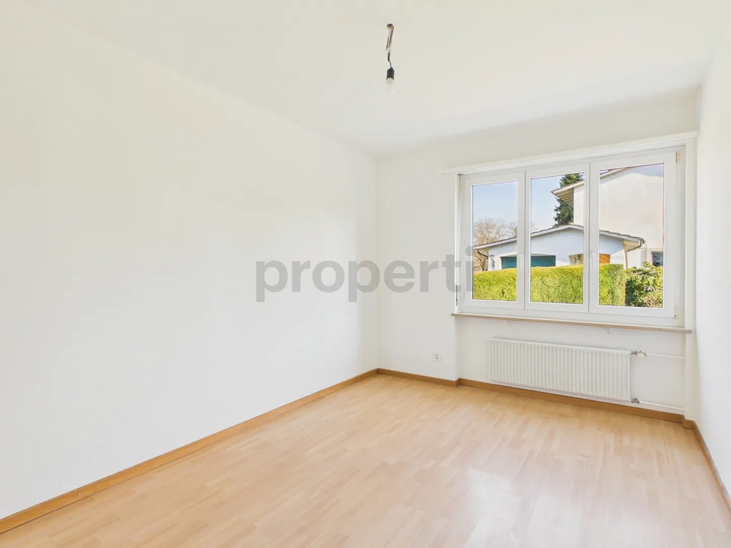 Appartamento ristrutturato con 4 stanze e balcone, Allschwil - Foto 7 di 9