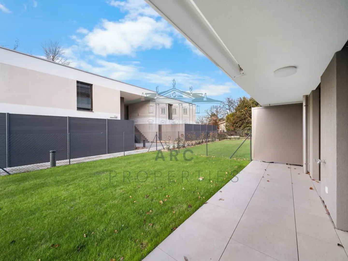 ANIÈRES - MÖBLIERTE WOHNUNG MIT GARTEN - Foto 5 von 7