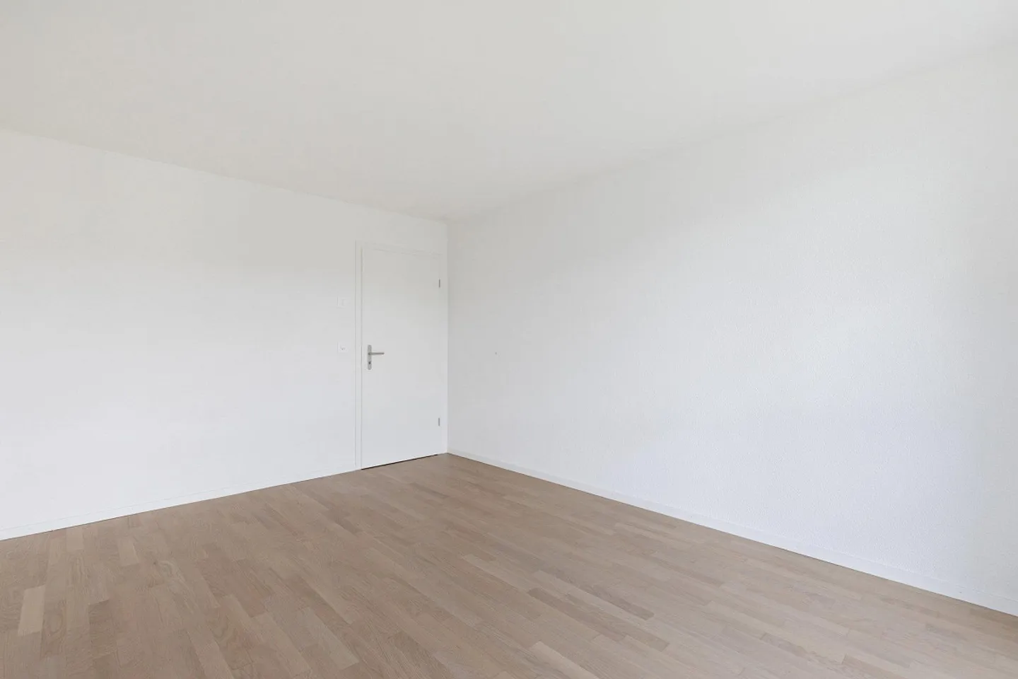 Helles Apartment in der Nähe aller Annehmlichkeiten - Foto 4 von 5