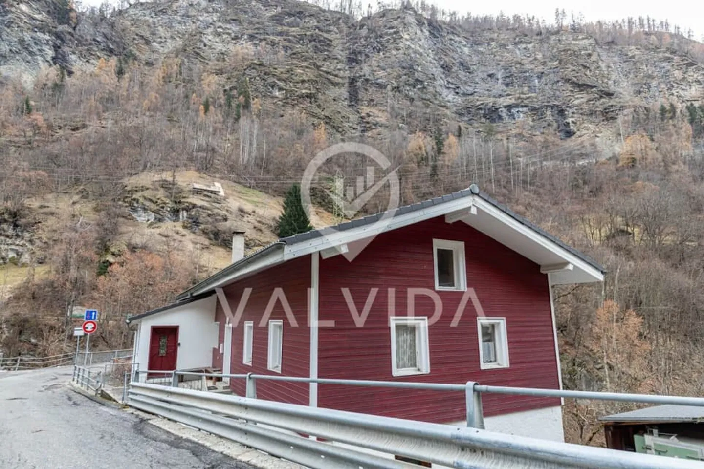 Versatile commercial property - former carpentry in Kalpetran - Photo 12 of 13