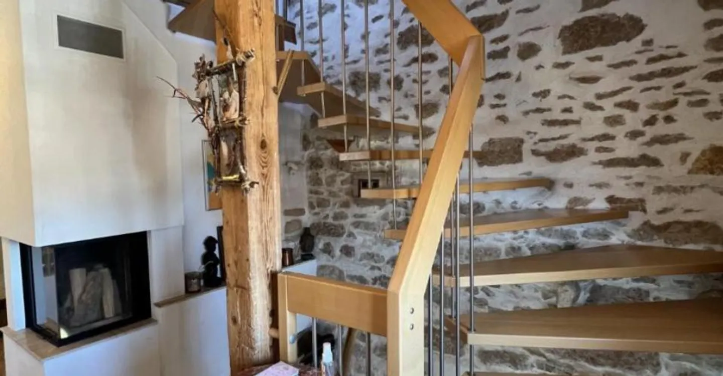Magnificent duplex attic apartment - Photo 8 of 10