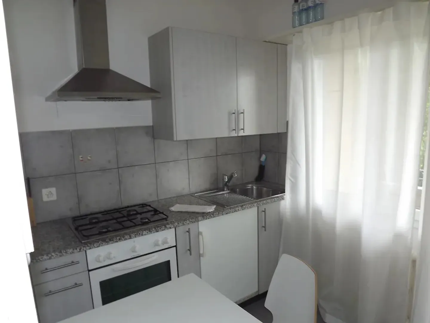 Appartamento in affitto - Foto 3 di 6