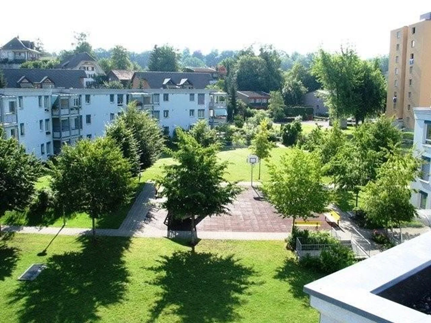 Apartment for rent - Photo 1 of 5