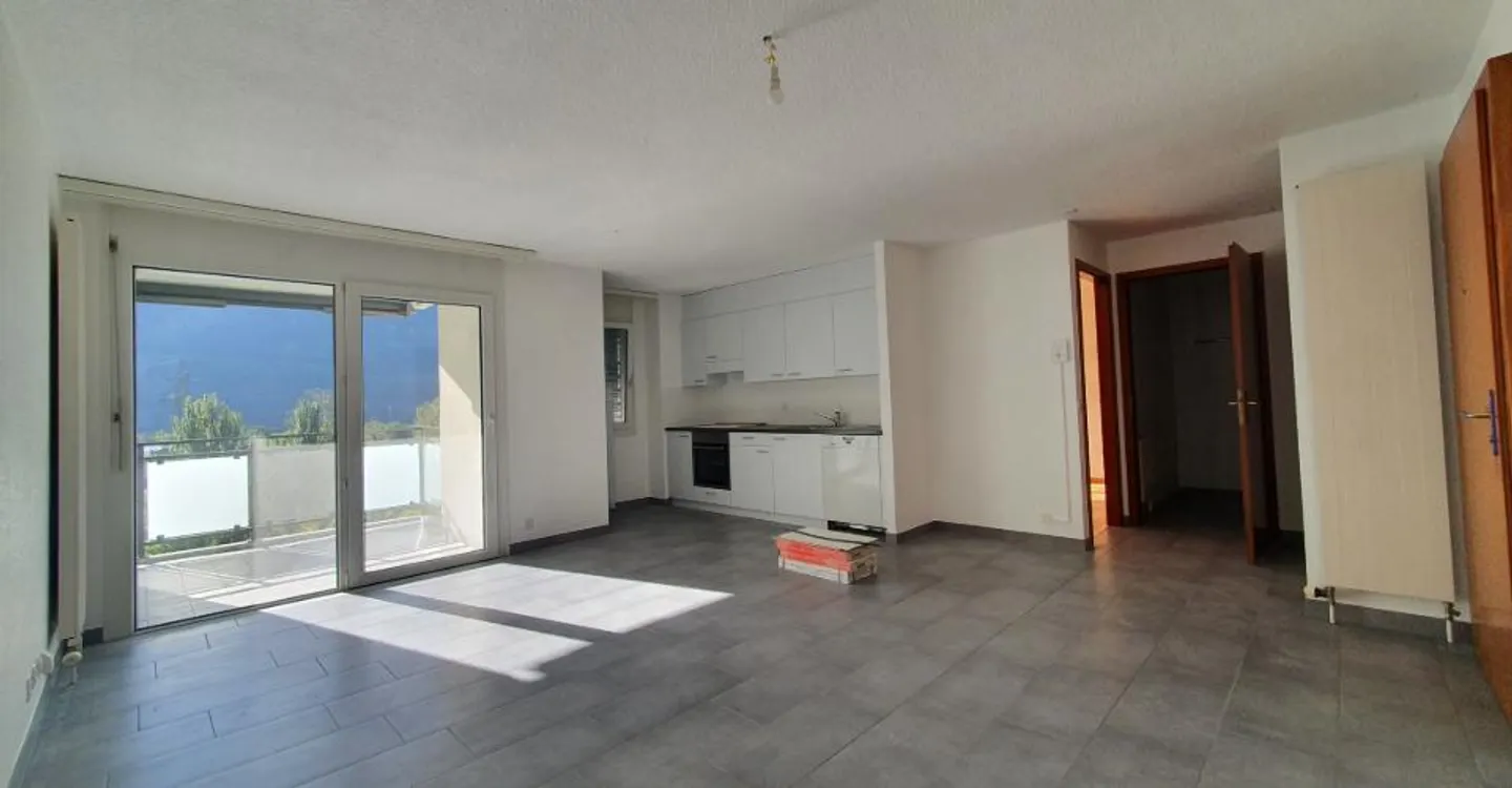 Appartamento 2.5 locali in un quartiere tranquillo - Foto 3 di 6