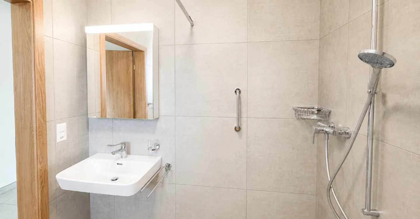 Appartamento 4 locali - Foto 3 di 7