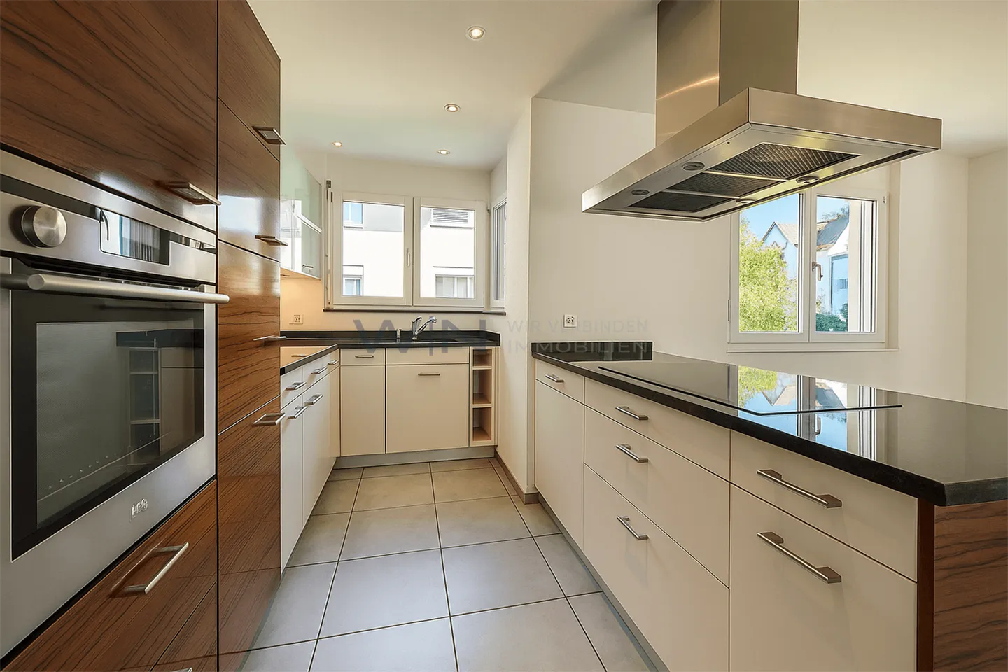 Vivre moderne, profiter de la tranquillité et rester central - Photo 3 sur 7