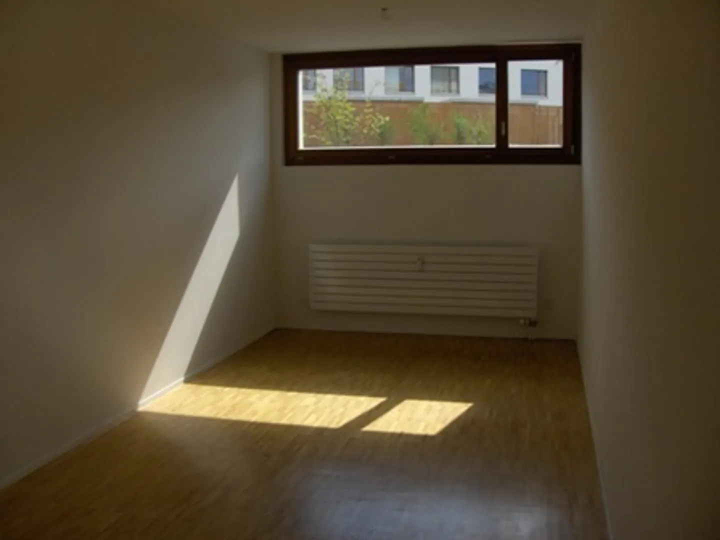 Modernes Atelier in Riehen - Foto 1 von 2