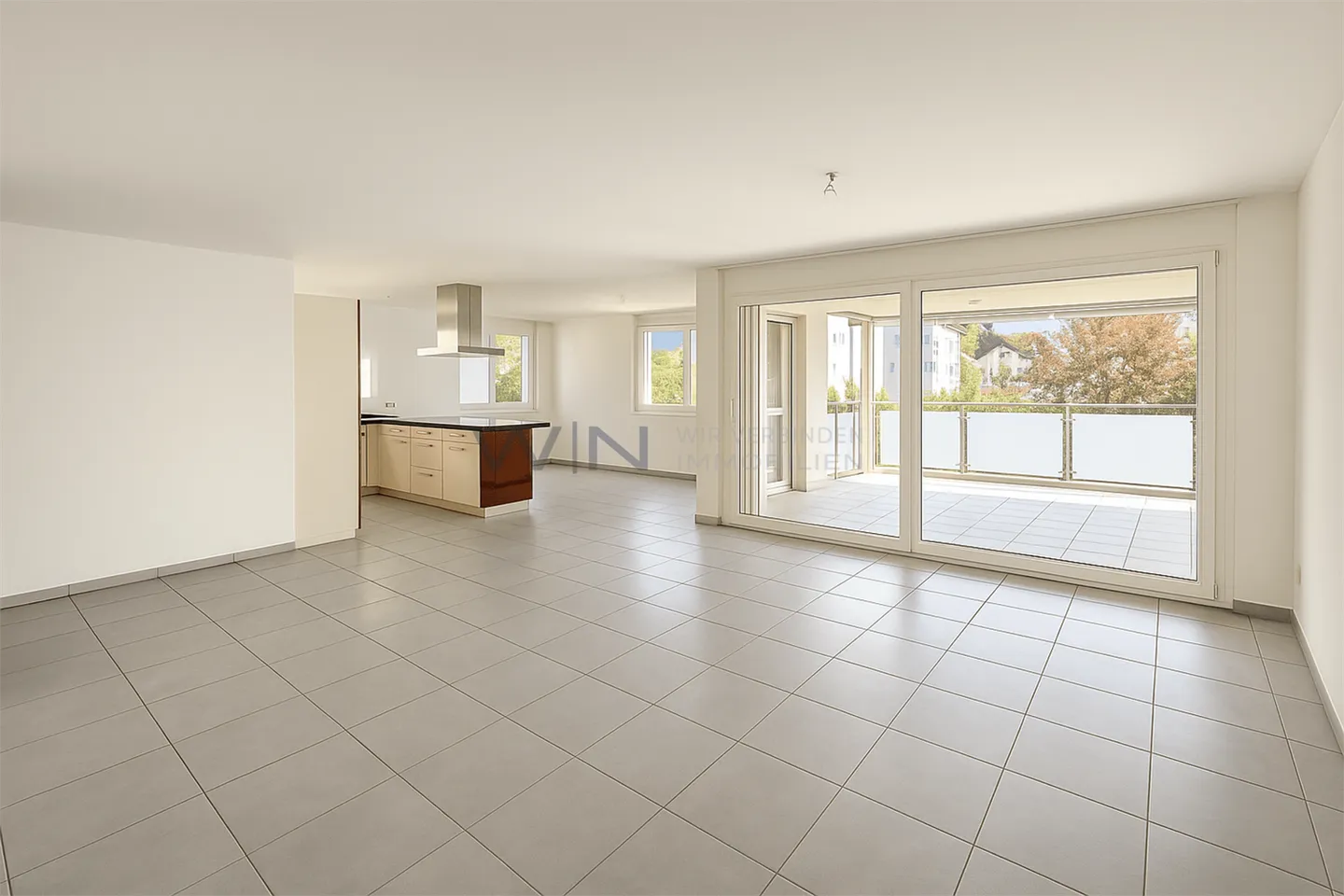 Vivre moderne, profiter de la tranquillité et rester central - Photo 2 sur 7