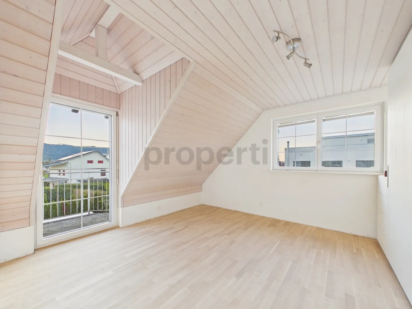 Modern 5.5-Room Duplex House in Würenlos - Photo 6 of 13