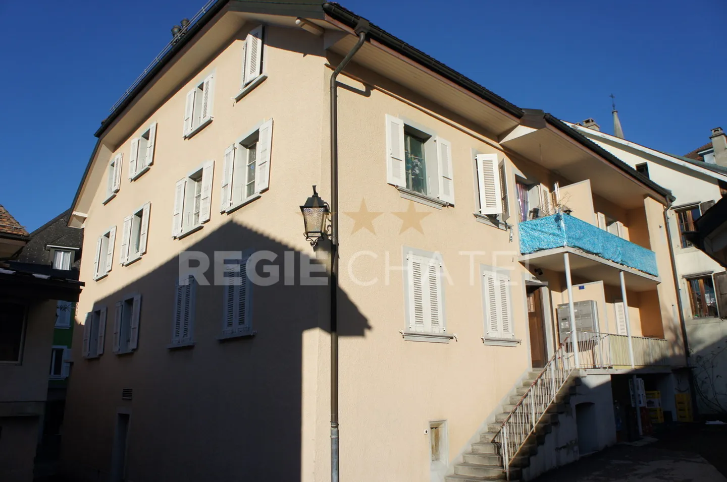 2-room apartment on the 2nd floor - Photo 1 of 2