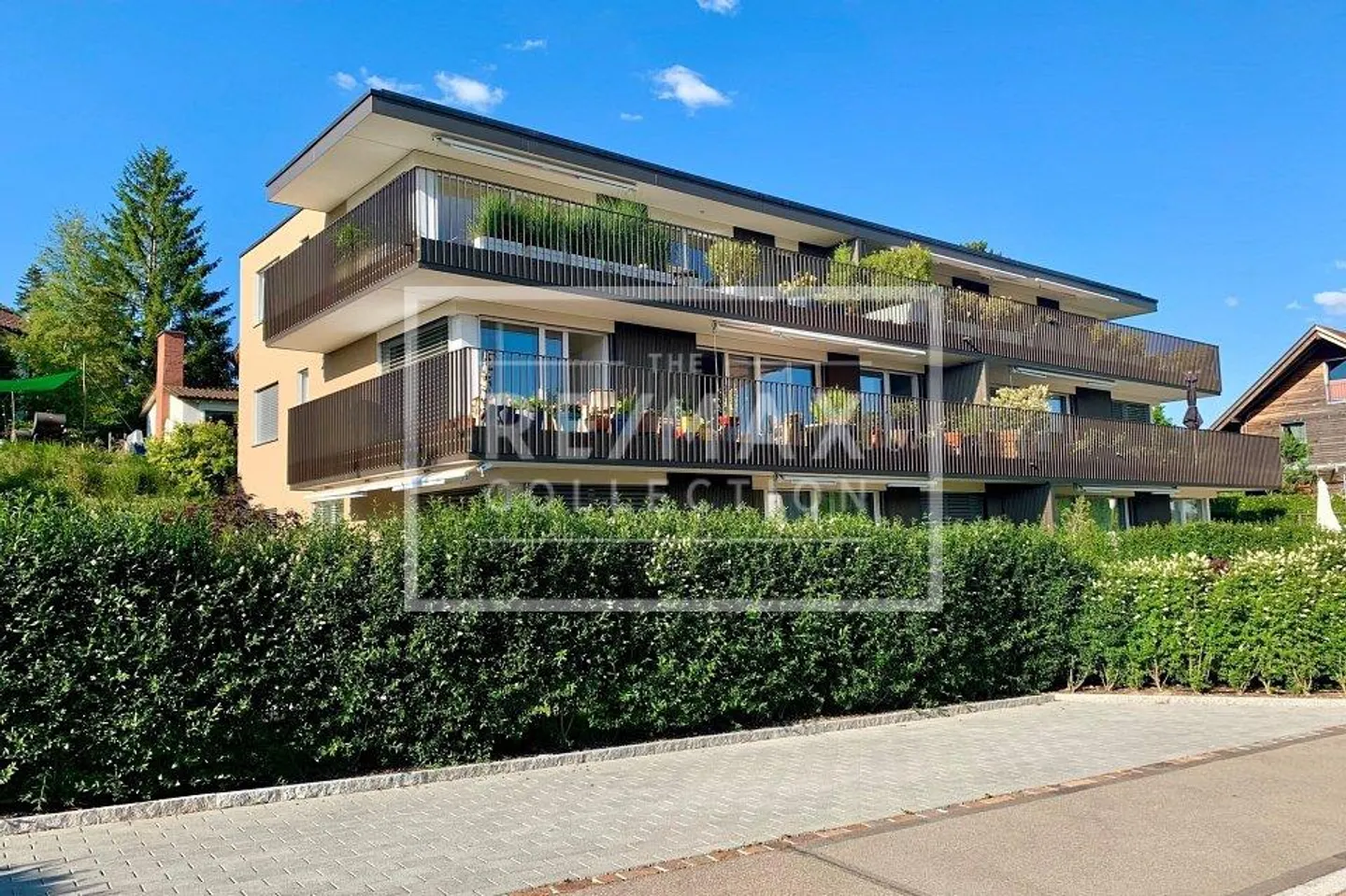 Attico moderno, luminoso e tranquillo di 3,5 locali con ampia terrazza - Foto 12 di 13