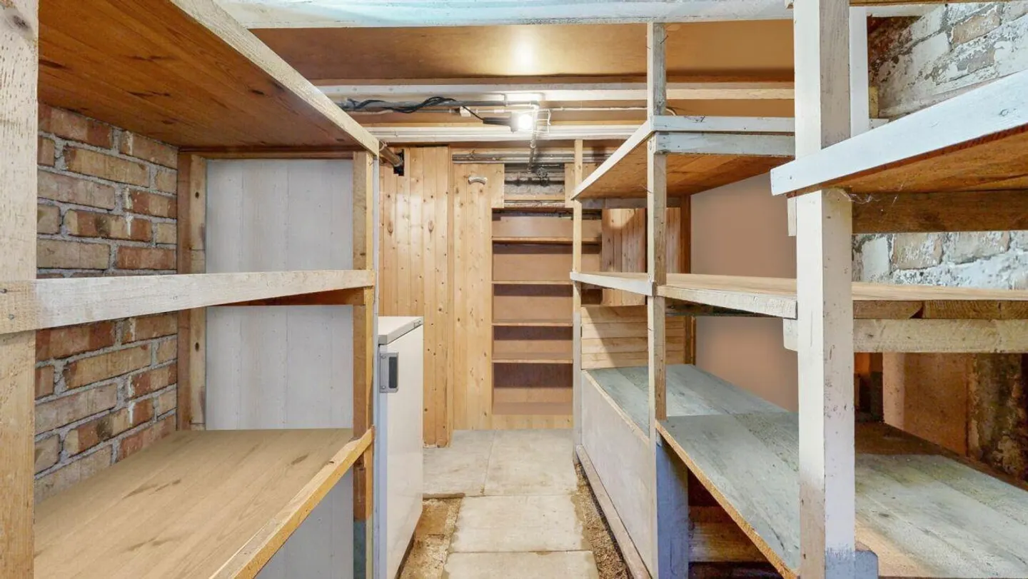 Casa a due generazioni con potenziale nel villaggio di Liesberg - Foto 24 di 30