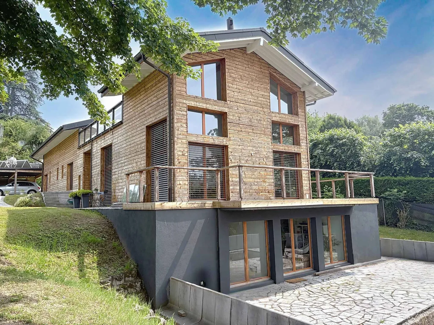 Maison Individuelle Contemporaine - Photo 1 sur 8