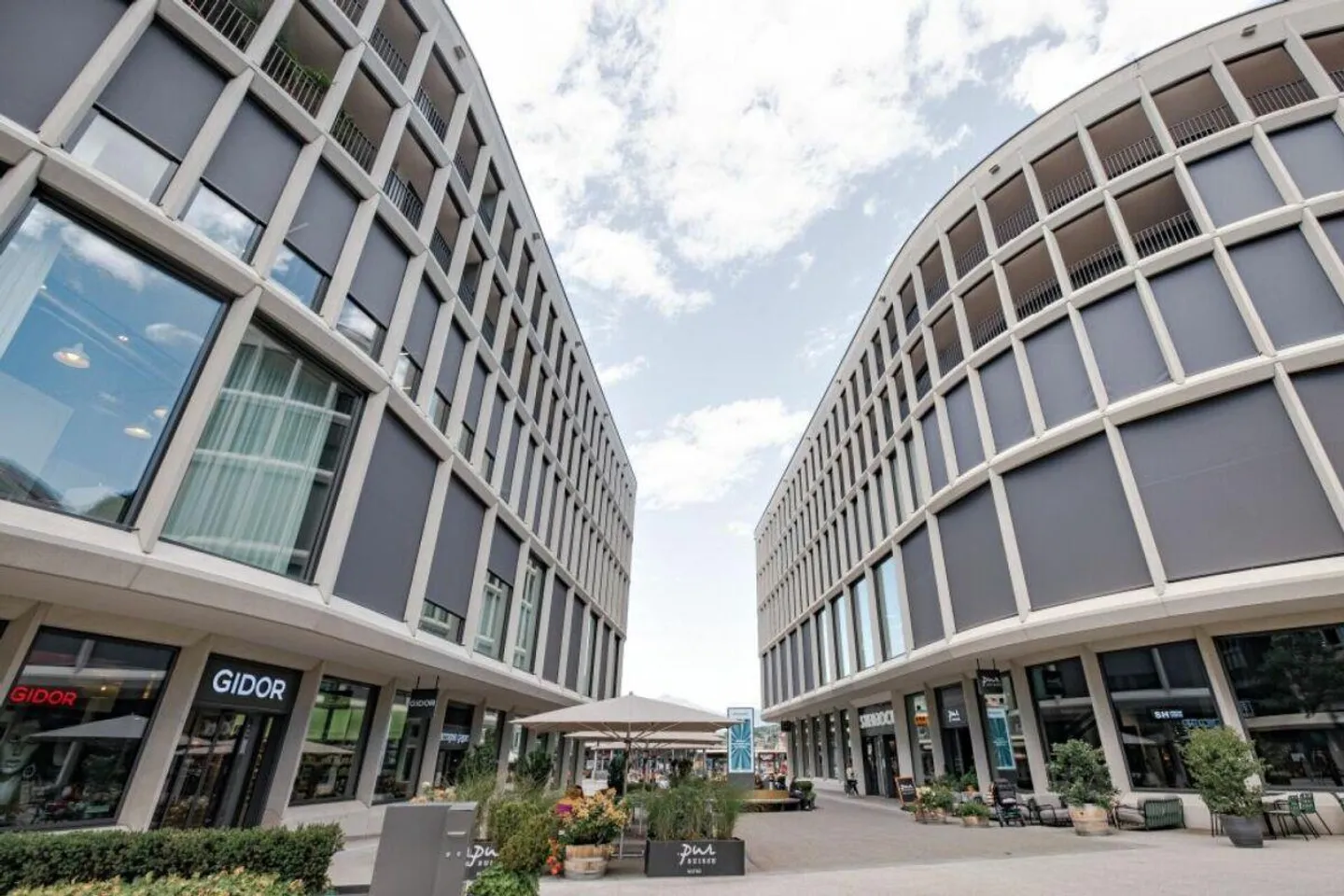 Spazio commerciale compatto in STEINBOCK - Foto 1 di 5